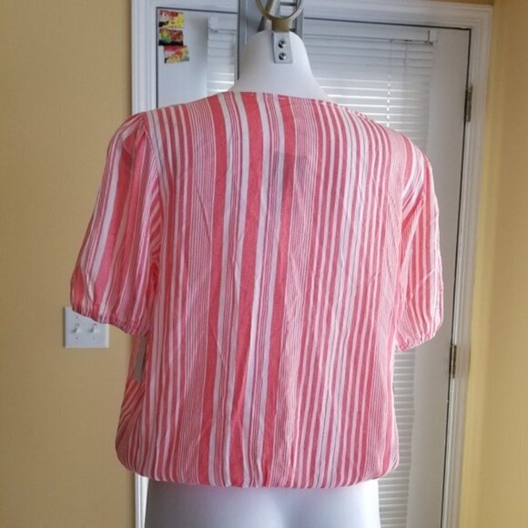 NWT Sadie & Love Striped Cropped Button Down top L - Picture 2 of 5